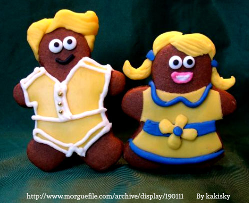Dating Gingerbread Couple